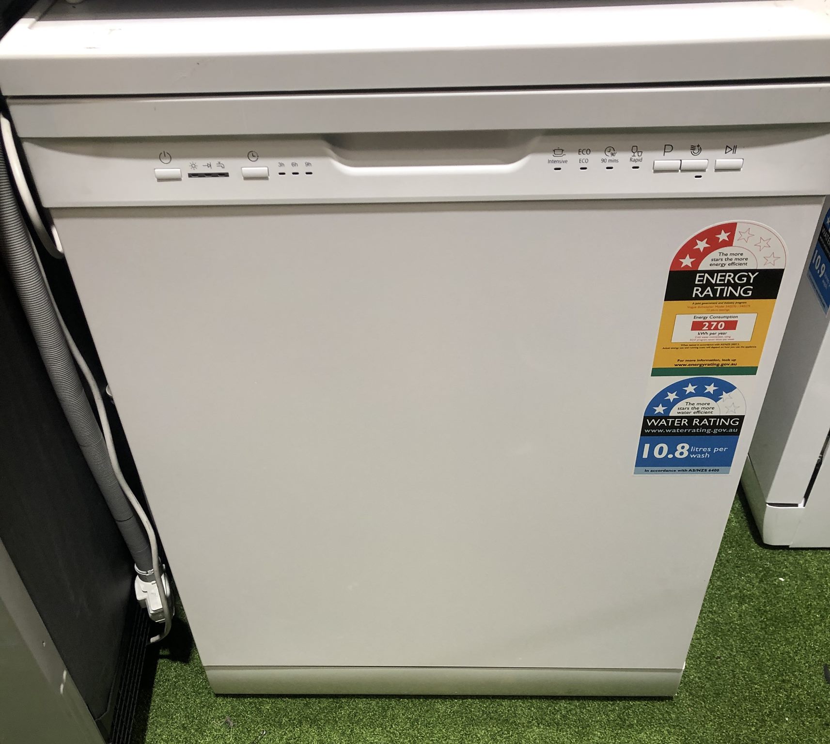 VOGUE 12 Place Freestanding Dishwasher 60cm Wide Just 399.00